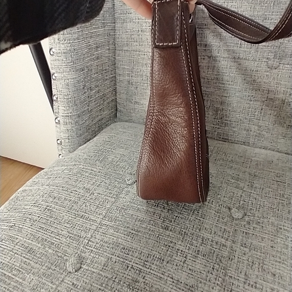 Fossil Women's Brown Leather Hobo Handbag. Excellent condition #75082 - Picture 9 of 12